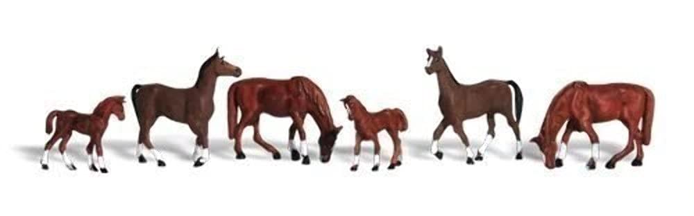 Chestnut Horses HO Scale Woodland Scenics