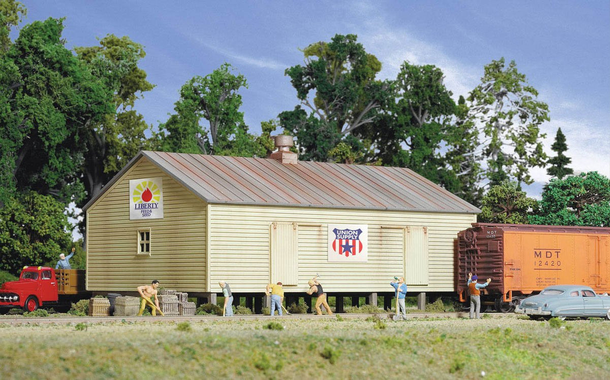 Walthers Cornerstone HO Scale Building/Structure Kit Storage Shed on Pilings