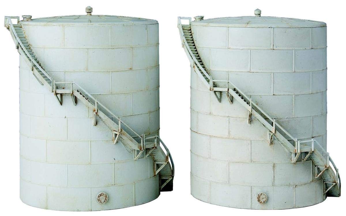 Walthers Cornerstone N Scale BuildingStructure Kit Industrial Oil Storage Tank(WH933-3893)