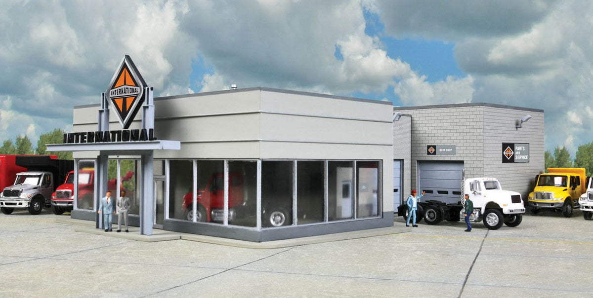Walthers Cornerstone HO Scale Building Kit International Truck Dealership