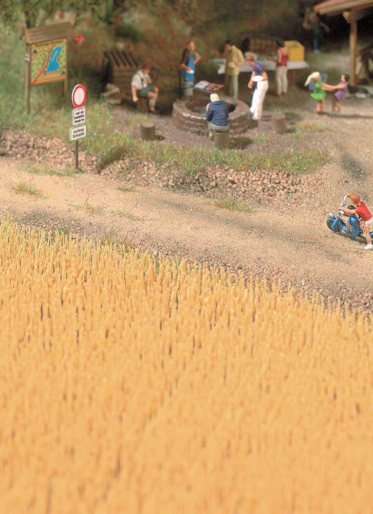 Walthers SceneMaster Harvest Wheat Field-Brown 949-1143 HO Scale Model Railroad - Scenery Kit