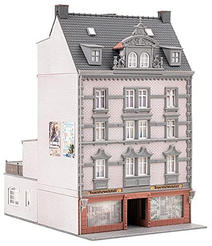 Faller 130705 Townhouse with Shop Kit