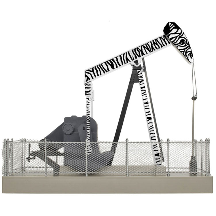 Atlas O Scale Building/Structure Operating Oil Pump (Assembled) Zebra Stripes