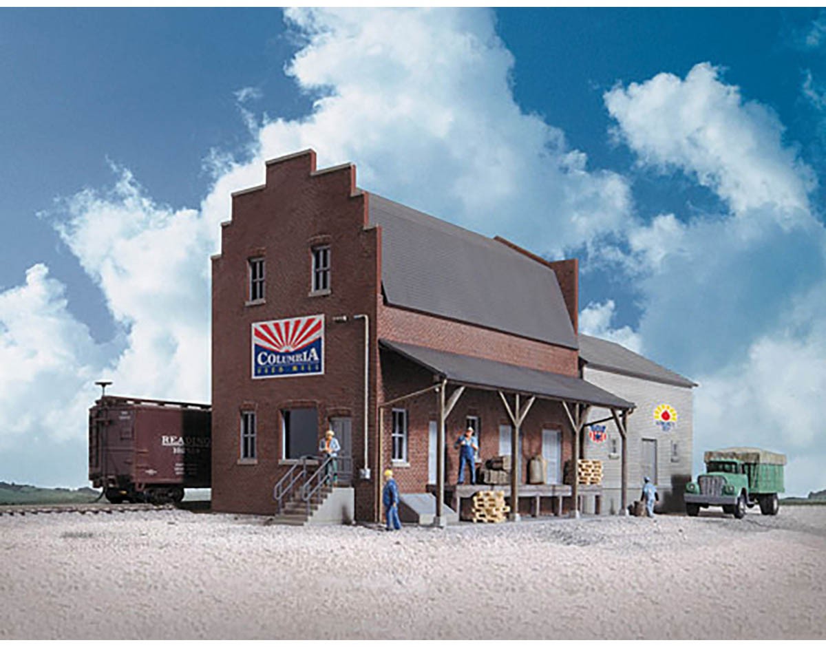 Walthers Cornerstone HO Scale Building/Structure Kit Columbia Feed Mill