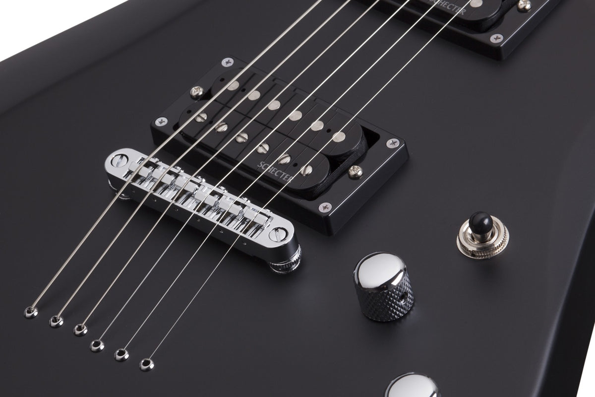 Schecter 430 C-6 Deluxe Solid-Body Electric Guitar, Satin Black
