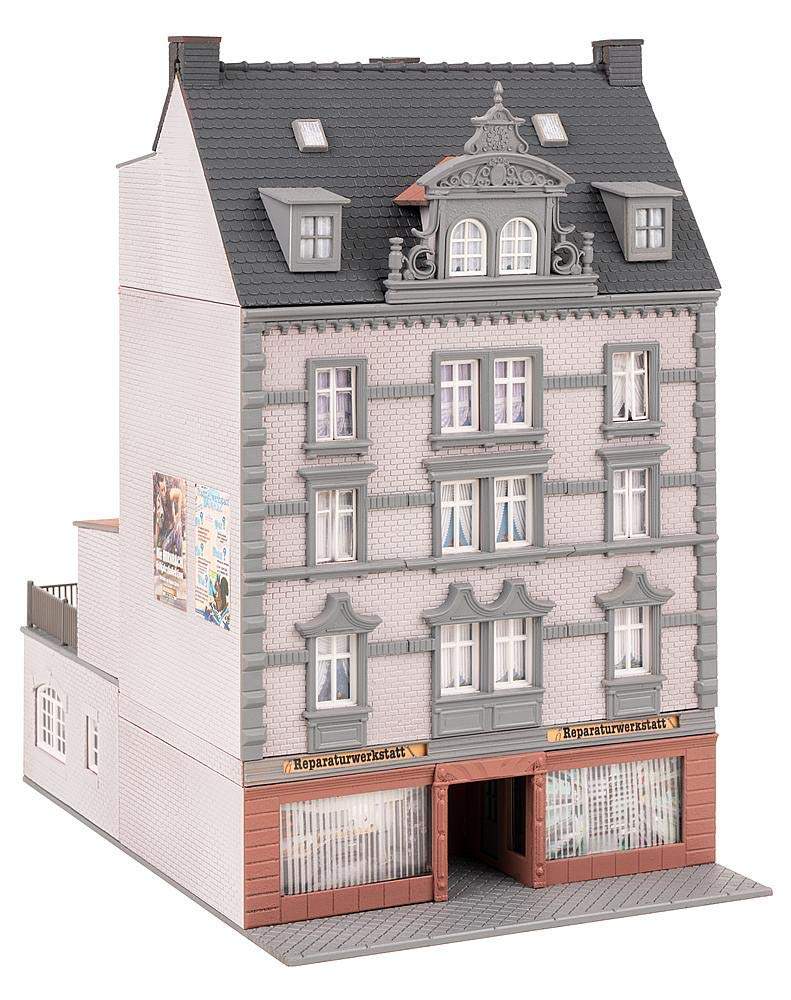 Faller 130705 Townhouse with Shop Kit