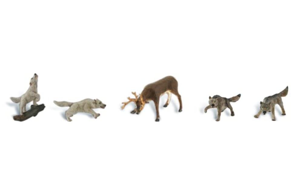 Widlife Standoff (4 Wolves & Buck)