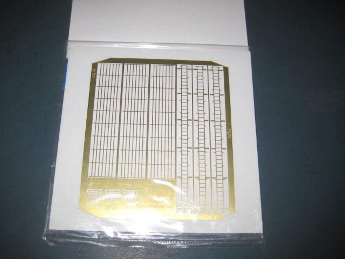 Walthers 933-2956 HO Caged Ladders and Safety Cages Kit