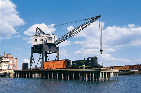 Walthers Cornerstone Pier & Traveling Crane 933-3067 HO Scale Model Railroad - Structure Kit