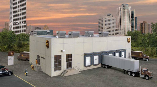 Walthers Cornerstone UPS® Hub w/Customer Center Structure Kit, HO Scale