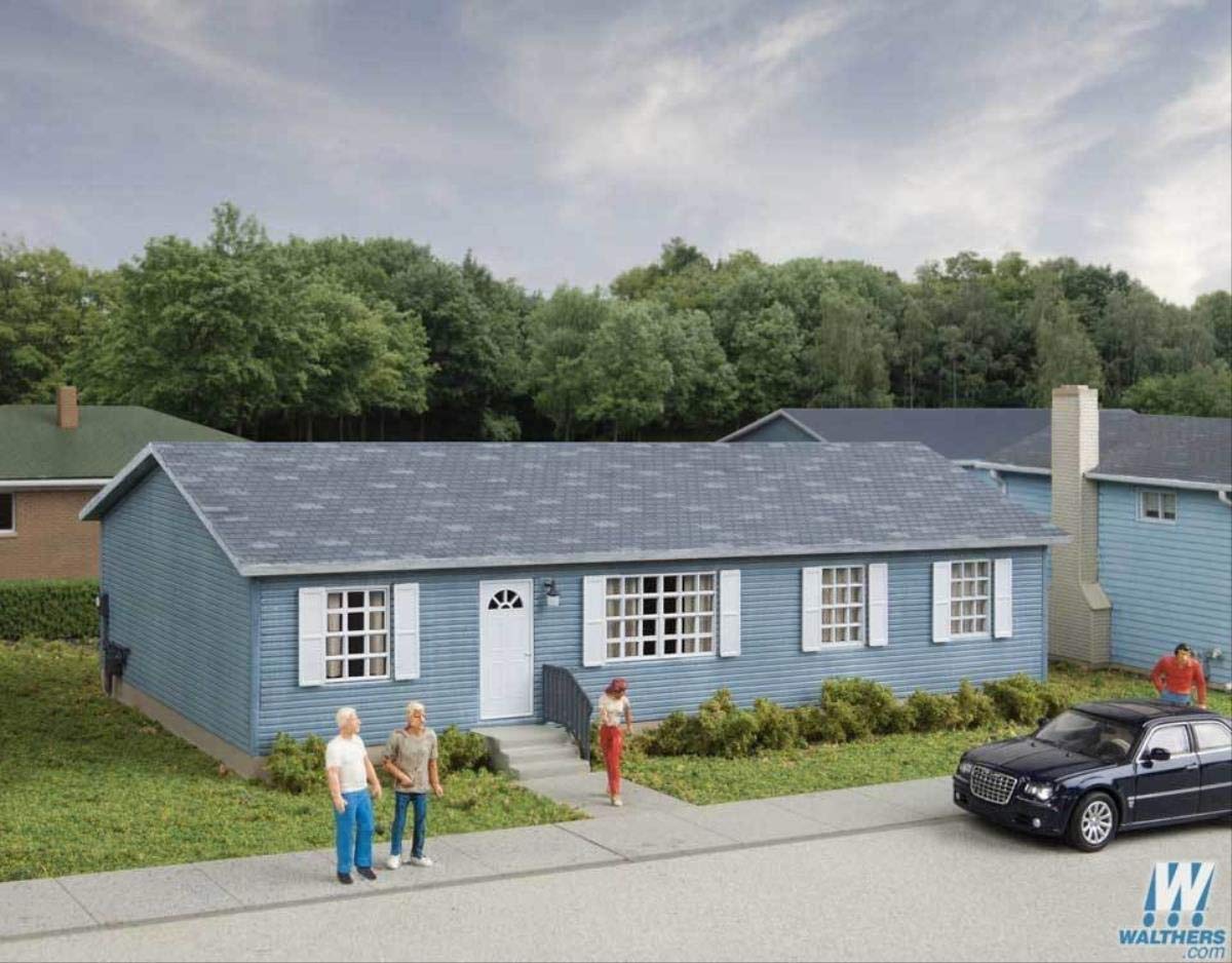 Walthers Cornerstone Modern Sectional House - HO Scale - 6-7/8 x 3-5/16 x 2" - Realistic Detail - Adult, Model Train Enthusiasts