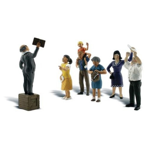 Sermon on the Crate HO Scale Woodland Scenics